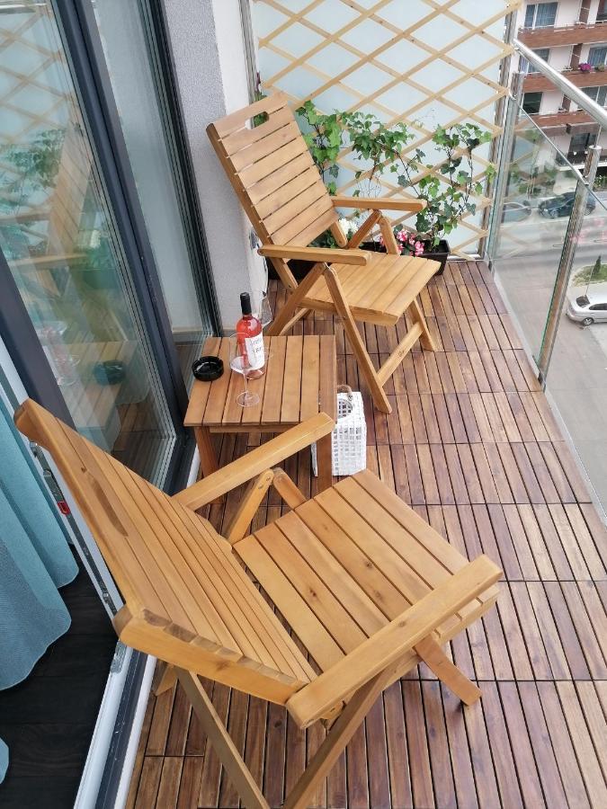 Wooden Touch Studio Brasov Luaran gambar