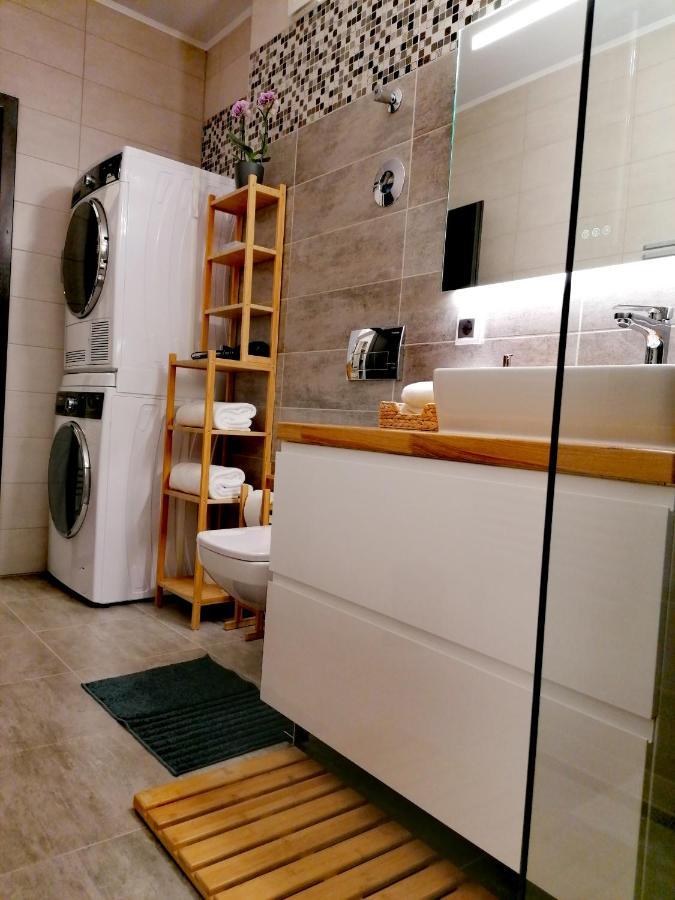 Wooden Touch Studio Brasov Luaran gambar
