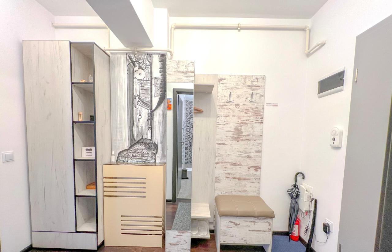Wooden Touch Studio Brasov Luaran gambar